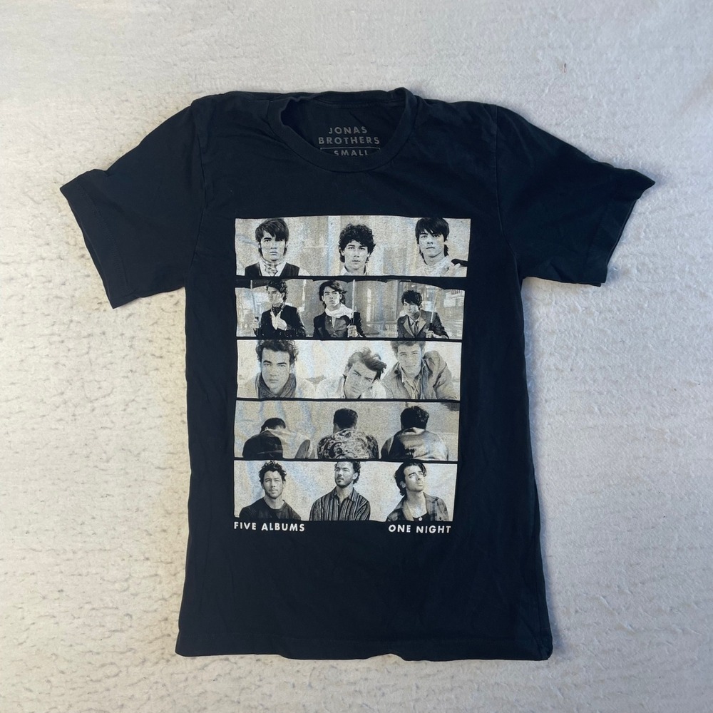 Jonas Brothers Five Albums One Night Tour T Shirt Small Black Graphic Band Tee